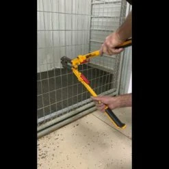 Swinging Double Diner - Dog Drink & Food Bowls For Kennel -Puppy`s Store maxresdefault 61007.1646860055